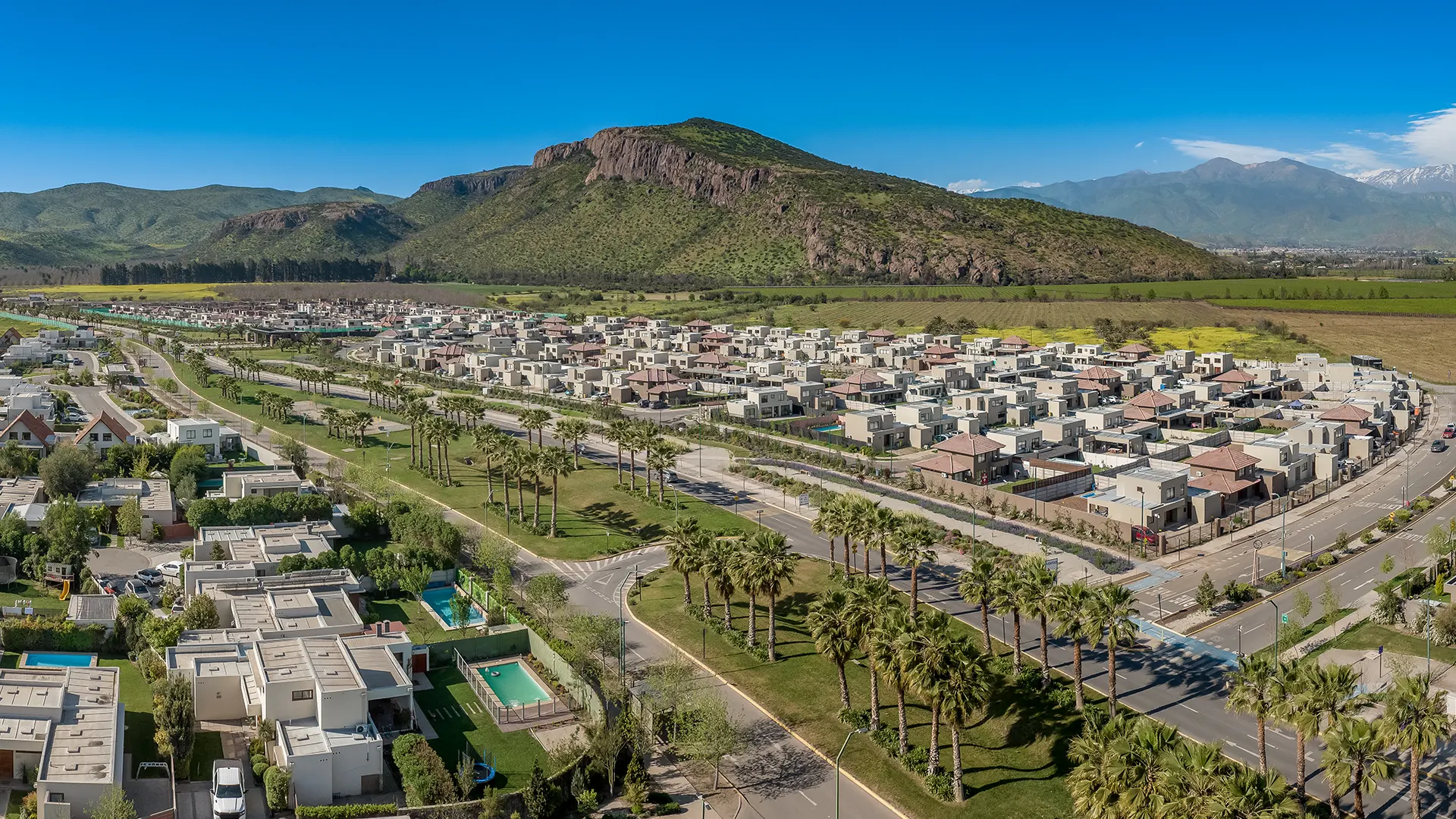 Galerías Internas de Condominio Magnolios